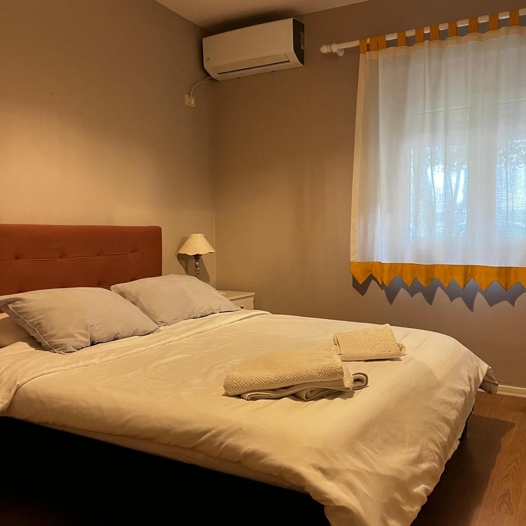 Bllok Area Tirana